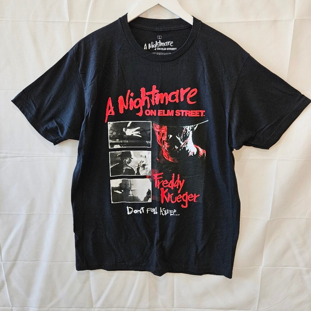 Nightmare on Elm Street Graphic Short Sleeve Black Shirt Large